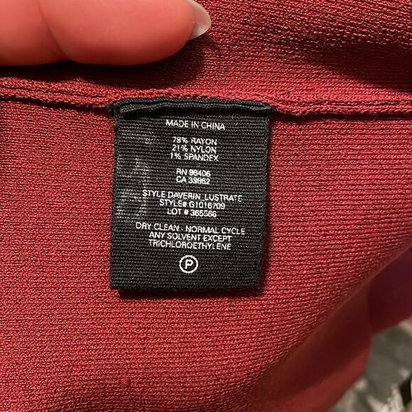 Theory Daverin Lustrate Sheath Dress in Burgundy S - Picture 9 of 9